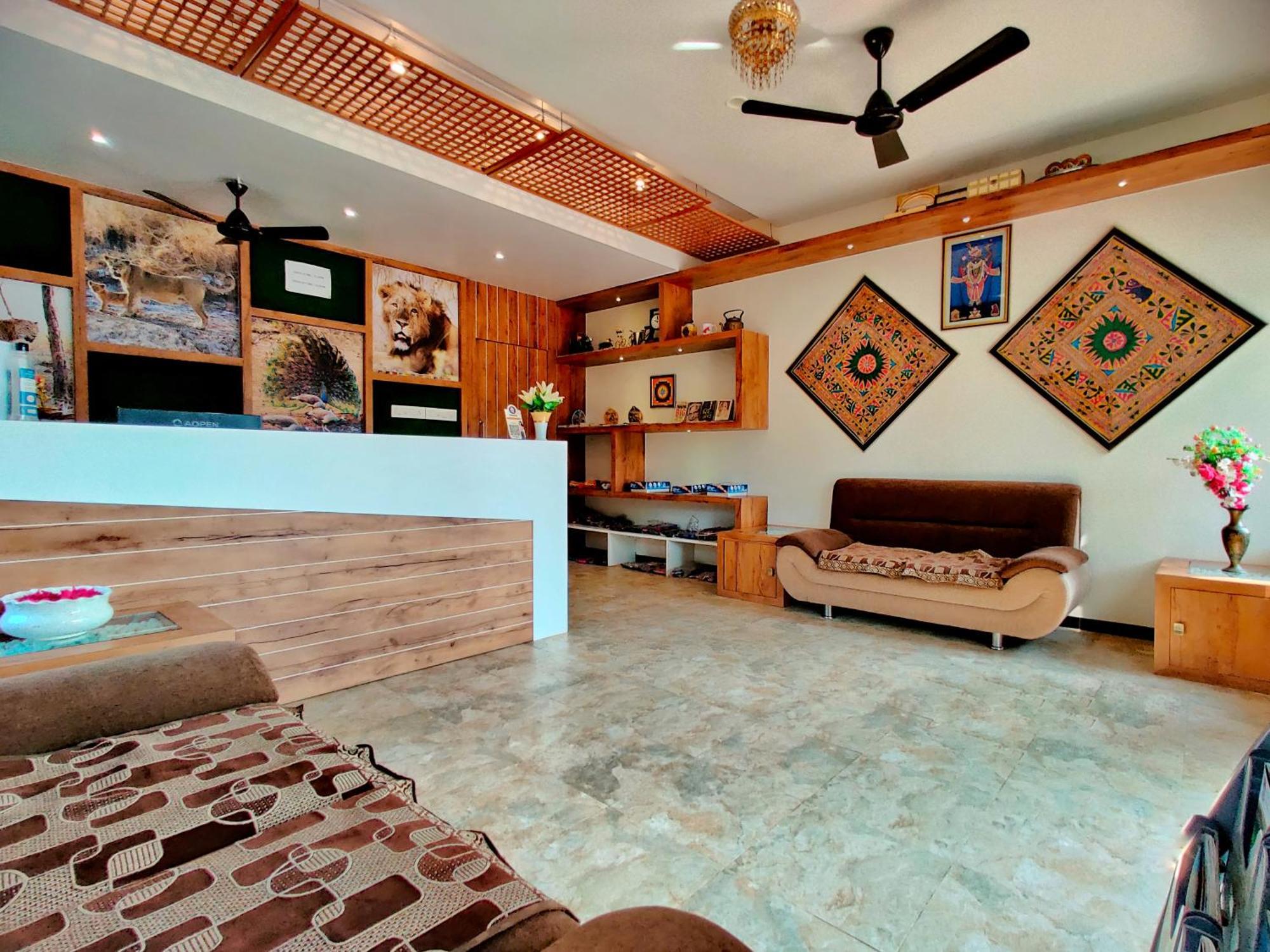 Lion Signature Family Resort Sasan Gir Exterior photo