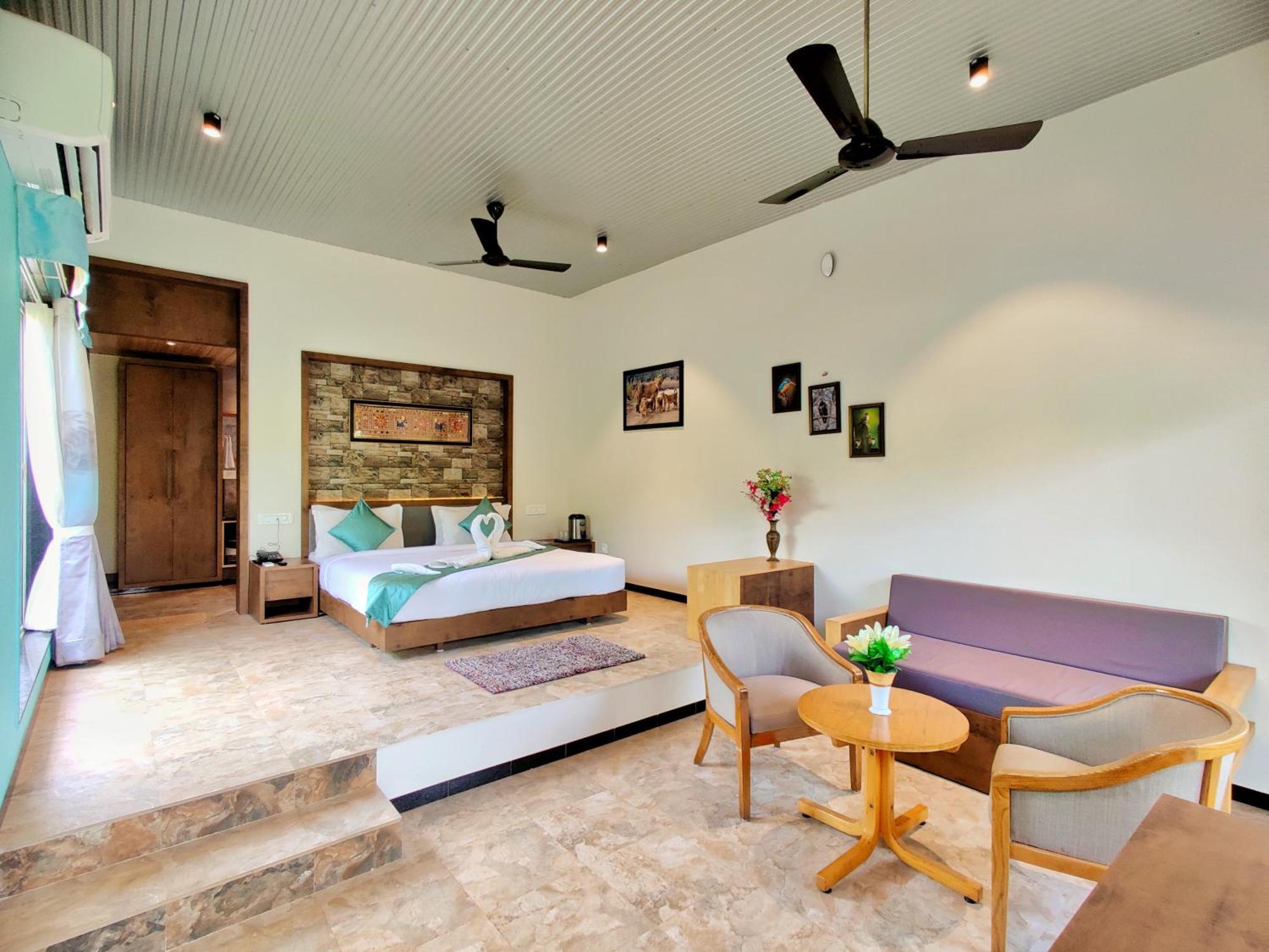 Lion Signature Family Resort Sasan Gir Exterior photo